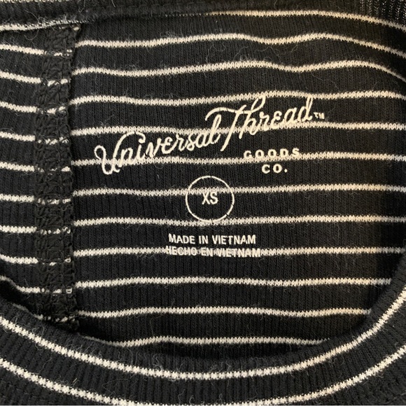 Universal Thread Black Striped Long Sleeve Top Size XS - Picture 5 of 9